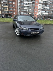 Toyota Camry, 1998г, передний привод, автомат