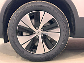 Volvo XC40, 2024г., передний привод, робот