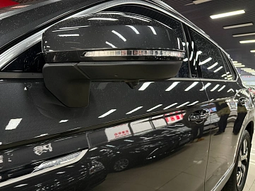 Volkswagen Tayron, 2021г, передний привод, робот