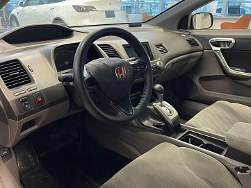 Honda Civic, 2006г, передний привод, автомат
