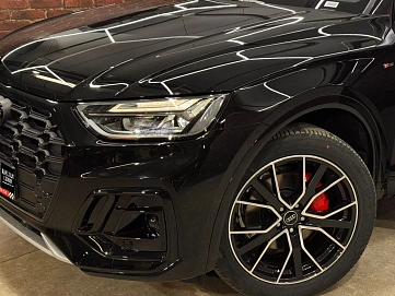 Audi , 2025г., полный привод, робот