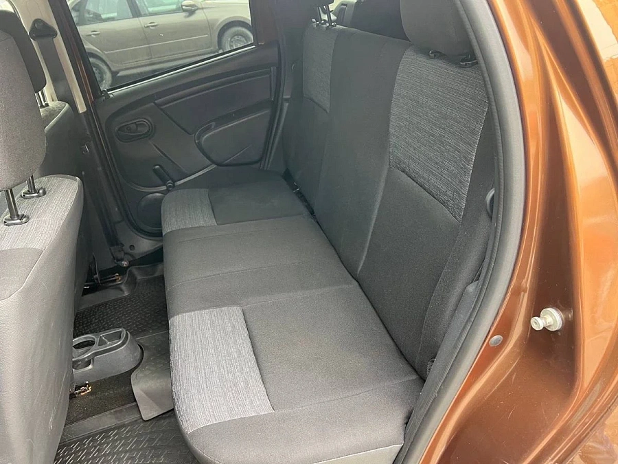 Renault Duster, 2013г., передний привод, механика