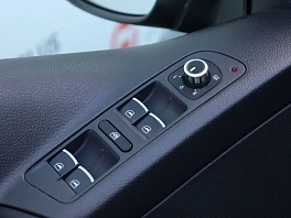 Volkswagen Tiguan, 2015г, полный привод, автомат