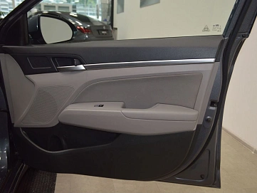 Hyundai Elantra, 2020г, передний привод, механика