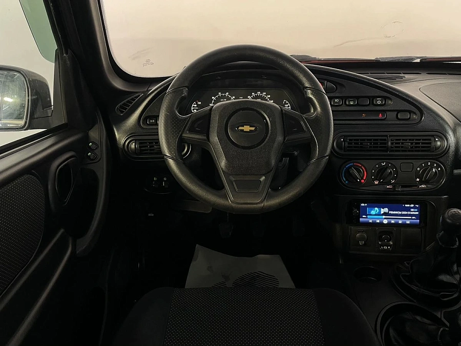 Chevrolet Niva, 2018г., полный привод, механика