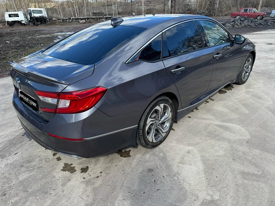 Honda Accord, 2019г., передний привод, вариатор