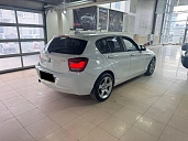 BMW 1 серии, 2012г., задний привод, автомат