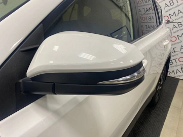 Toyota RAV4, 2016г, передний привод, вариатор