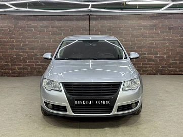 Volkswagen Passat, 2009г, передний привод, робот