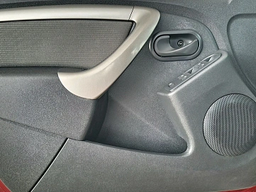 Renault Duster, 2014г, передний привод, автомат