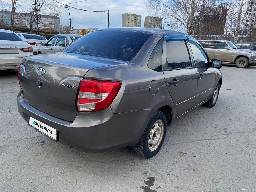 Lada (ВАЗ) Granta, 2015г., передний привод, механика