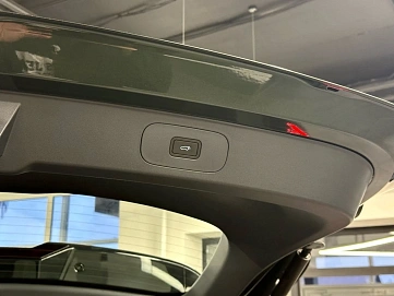 Geely Galaxy Starship 7, 2025г, передний привод, робот