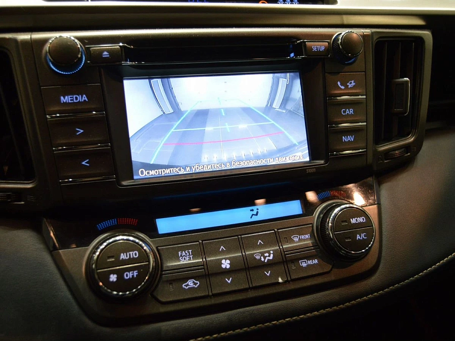 Toyota RAV4, 2014г., полный привод, вариатор