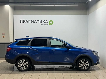 Lada (ВАЗ) , 2021г., передний привод, механика
