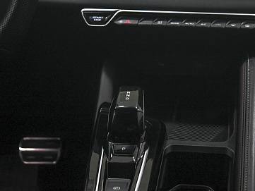 Geely Coolray, 2023г, передний привод, робот