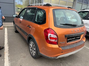 Lada (ВАЗ) , 2020г., передний привод, механика