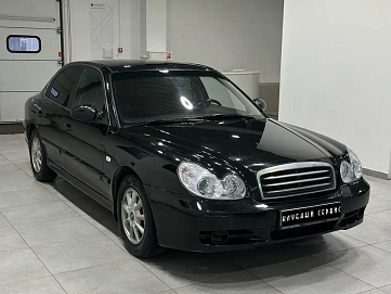 Hyundai Sonata, 2003г, передний привод, автомат