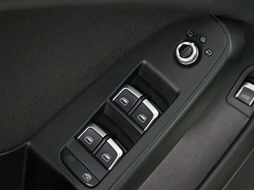 Audi A4, 2013г, передний привод, вариатор