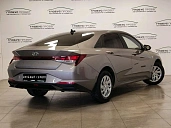 Hyundai Elantra, 2021г., передний привод, автомат