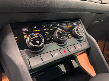 Skoda Kodiaq, 2024г, полный привод, робот