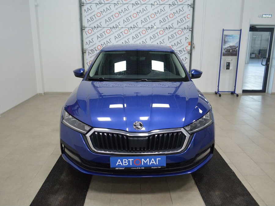 Skoda Octavia, 2021г., передний привод, автомат