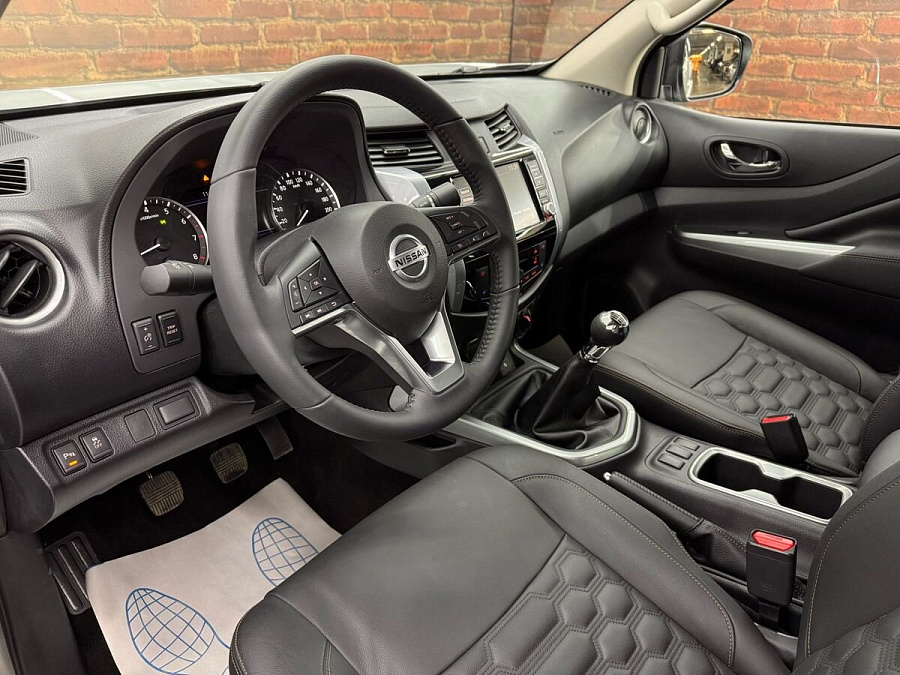 Nissan Navara (Frontier), 2024г., задний привод, механика