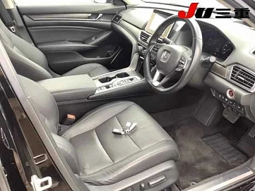 Honda Accord, 2022г, передний привод, автомат