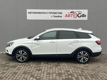 Lada (ВАЗ) , 2018г., передний привод, механика