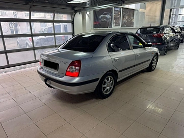 Hyundai Elantra, 2008г, передний привод, автомат