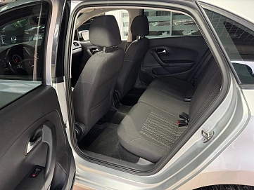 Volkswagen Polo, 2016г, передний привод, автомат