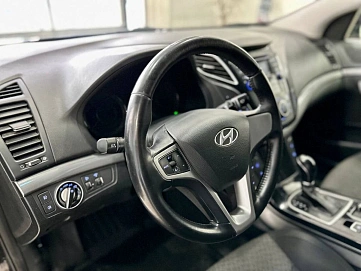 Hyundai i40, 2014г, передний привод, автомат