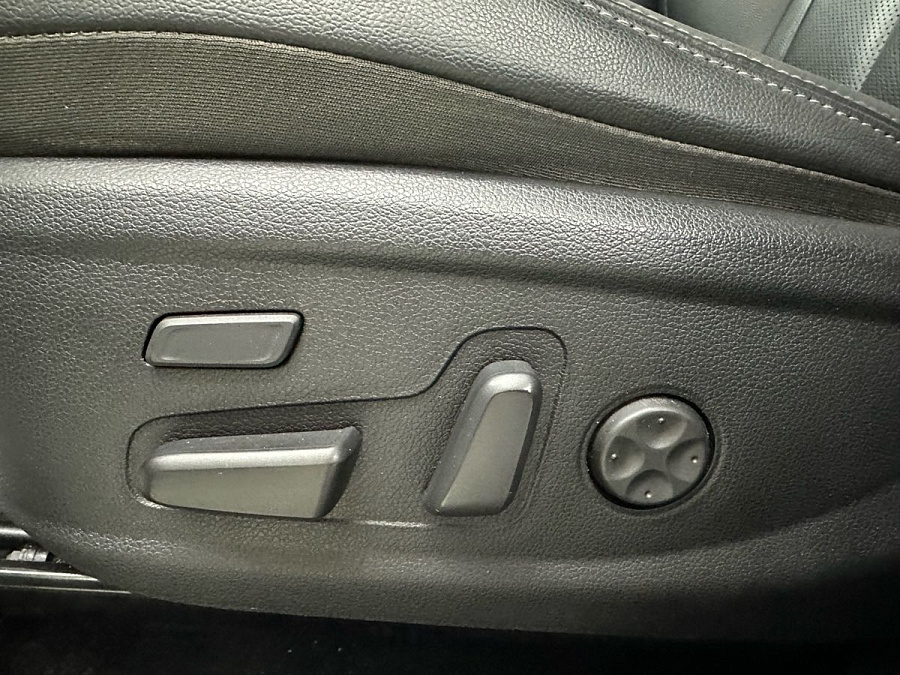 Hyundai Santa Fe, 2018г., полный привод, автомат
