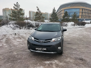 Toyota RAV4, 2014г, полный привод, вариатор