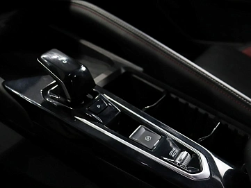 Geely Coolray, 2024г, передний привод, робот