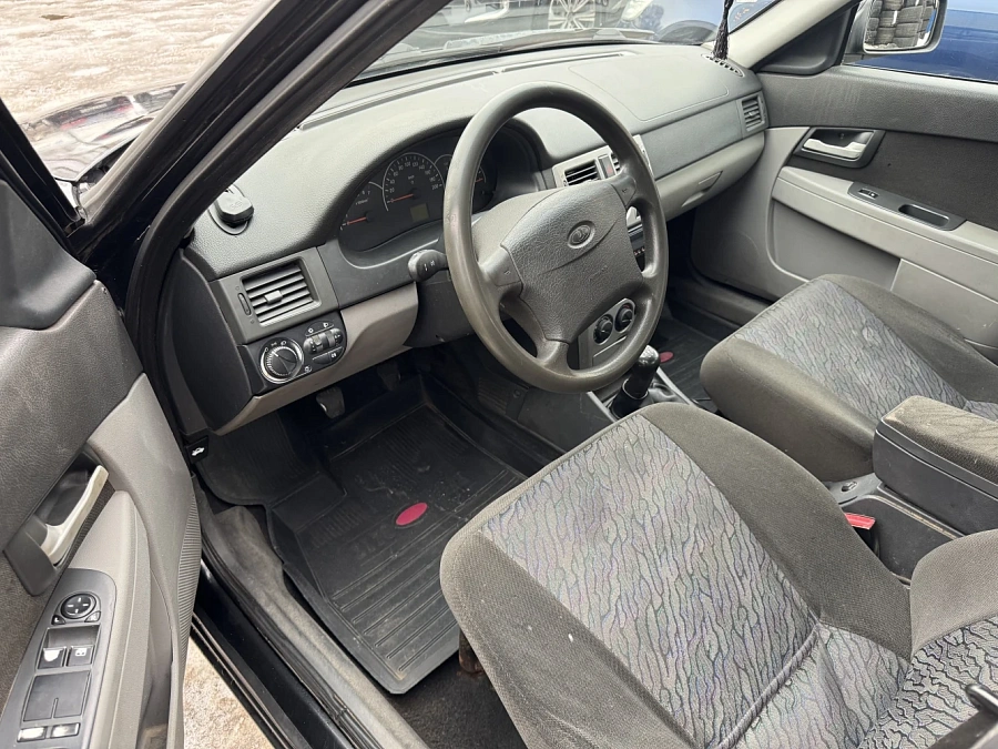 Lada (ВАЗ) Priora, 2009г., передний привод, механика