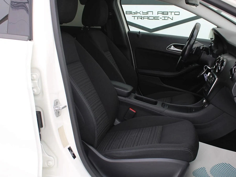 Mercedes-Benz A-Класс, 2013г., передний привод, робот