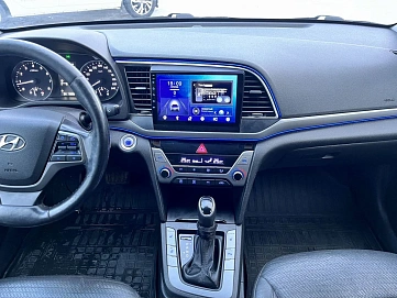 Hyundai Elantra, 2016г, передний привод, автомат