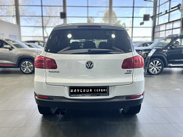 Volkswagen Tiguan, 2014г, передний привод, механика
