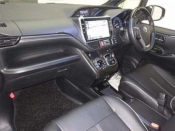 Toyota Esquire, 2021г, передний привод, вариатор