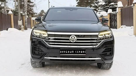 Volkswagen Touareg, 2018г, полный привод, автомат