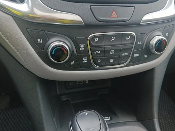 Chevrolet Equinox, 2020г, полный привод, автомат