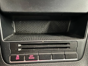 Volkswagen Tiguan, 2012г, полный привод, автомат