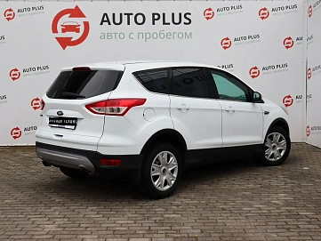 Ford Kuga, 2014г, передний привод, автомат
