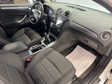 Ford Mondeo, 2012г, передний привод, механика