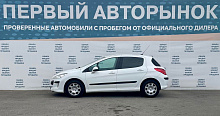 Peugeot 308, 2010г., передний привод, механика