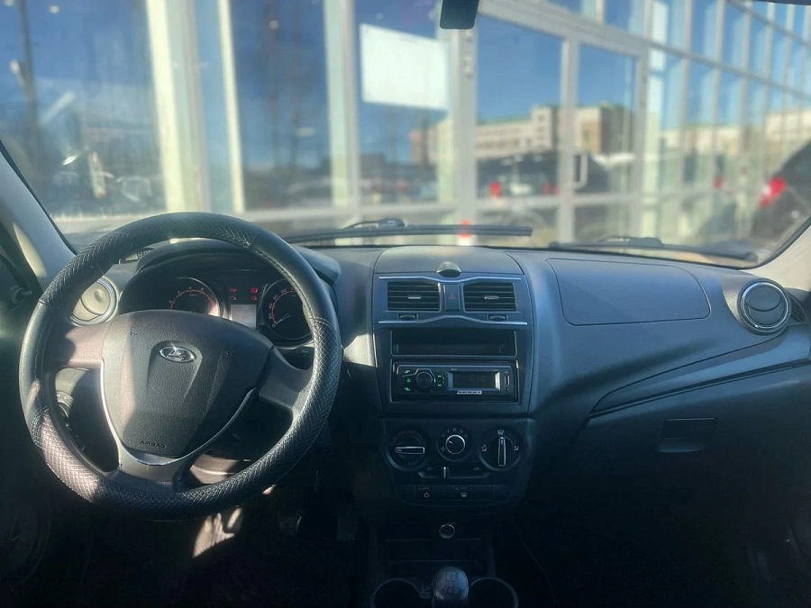 Lada (ВАЗ) Granta, 2021г., передний привод, механика