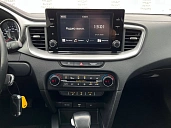 Kia Ceed, 2021г., передний привод, автомат