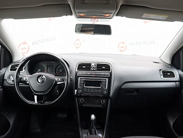 Volkswagen Polo, 2017г, передний привод, автомат