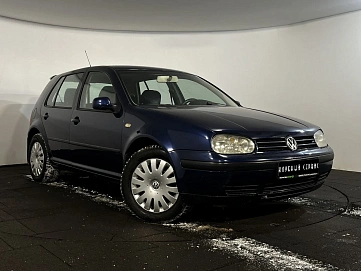 Volkswagen Golf, 2001г, передний привод, механика