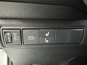 Toyota Levin, 2022г, передний привод, вариатор